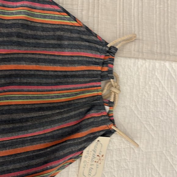 THML top. - Picture 2 of 4